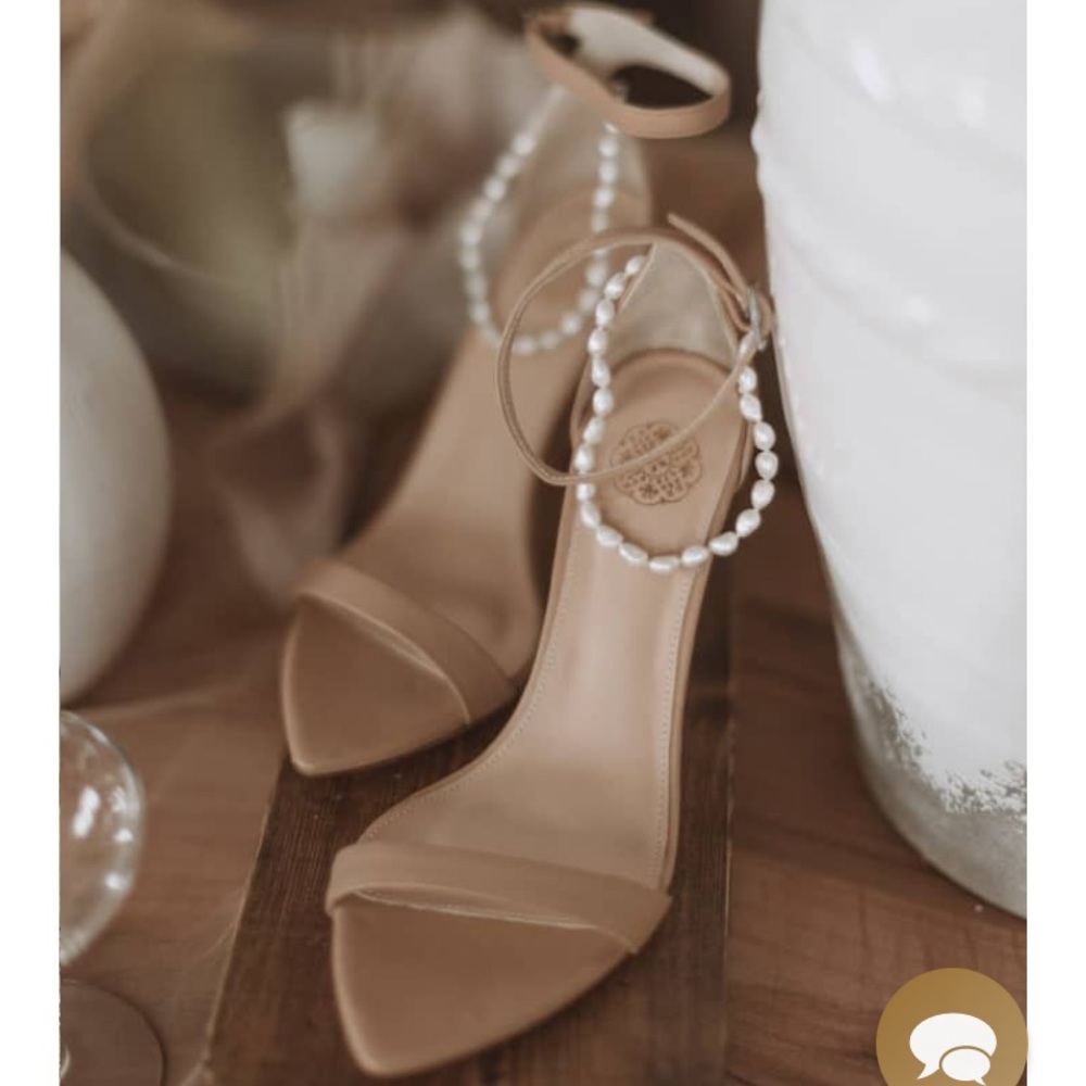 Grace loves lace chara Pearl anklets